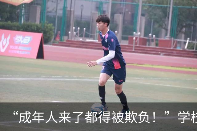“成年人来了都得被欺负！”学校女厕所一幕，让家长看清问题严重